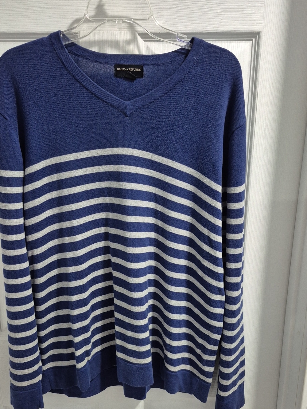 Banana Republic Women’s Blue V-Neck Striped Sweater